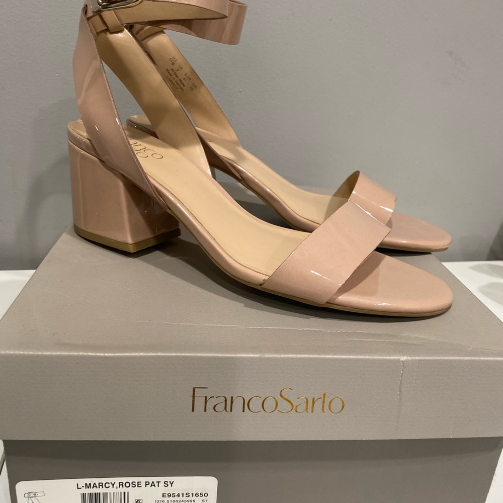 Cute rose pink, mid block heel